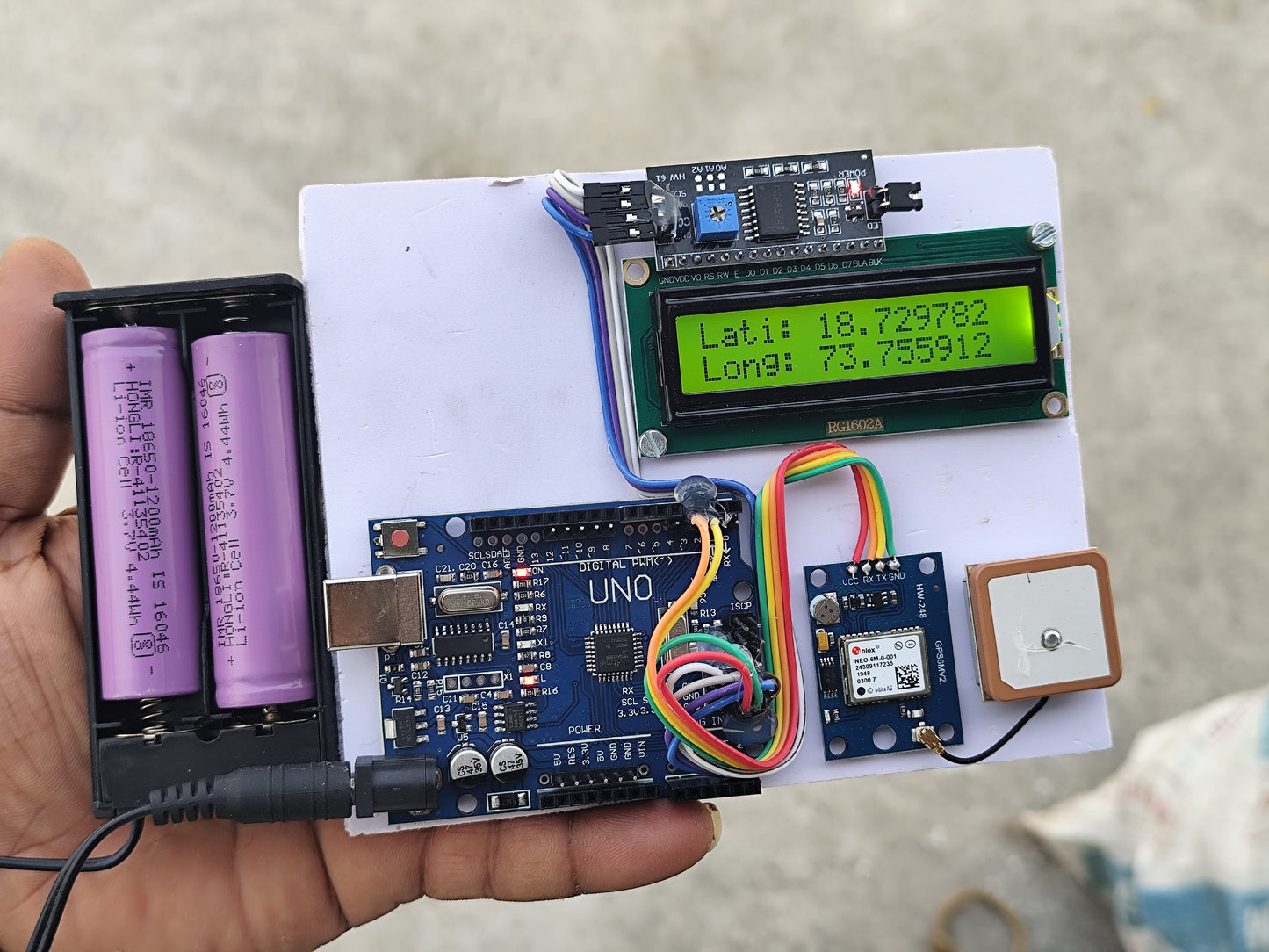 GPS device Arduino with LCD (ready made project)